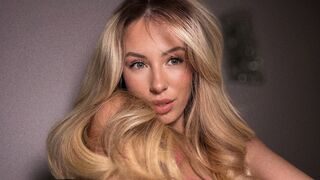 Free Nude LeylaBlanc