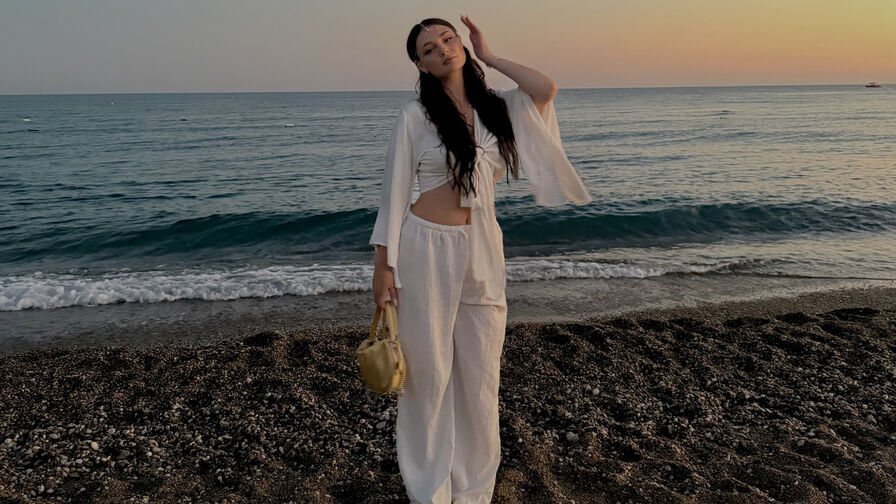 LianaHart Nude