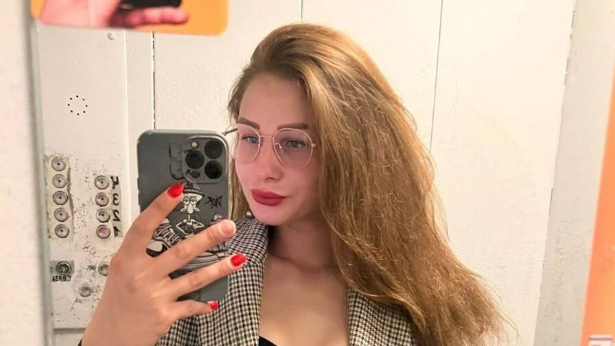 LillieMann Nude