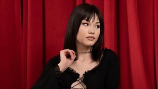 Free Nude LilySparkls