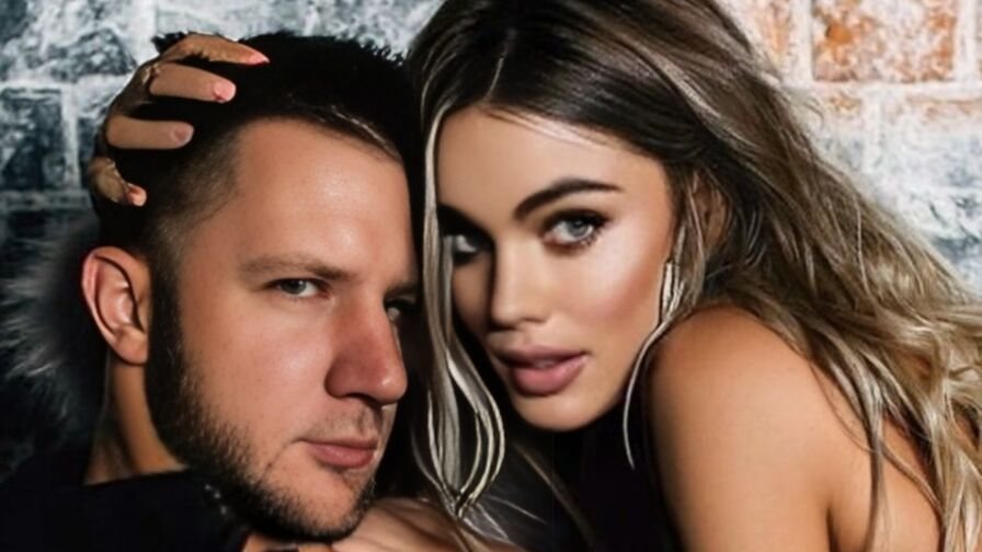 LindyAndAndy Nude