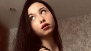 Free Nude LingGilzow