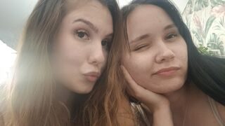 Free Nude LisaAndSofa
