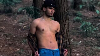 Free Nude LucasTomson