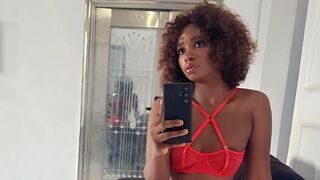 Free Nude LuluWilde