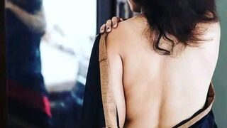 Free Nude ManishaAdem