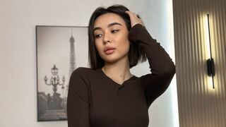 Free Nude MiaJavira