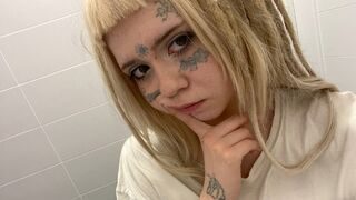 Free Nude MilaMellow