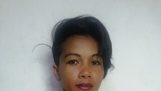 Free Nude MyriamPreciouse