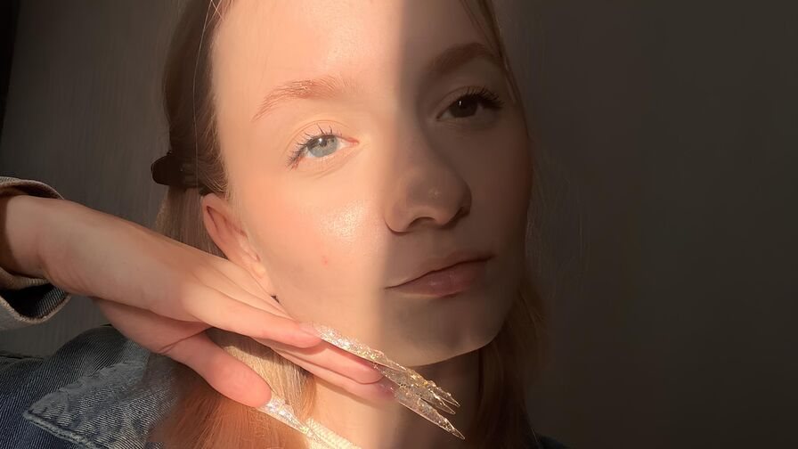 NereidaLaforrest Nude