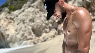 Free Nude NicholasPal
