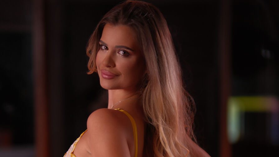 NinaDulcinea Nude
