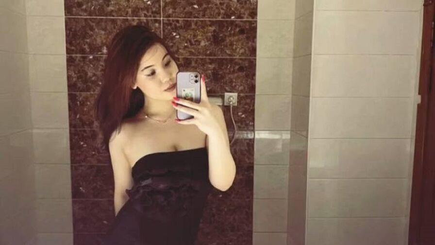 NoraVibiako Nude