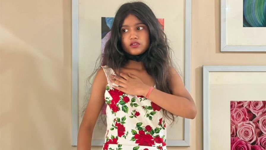 PihuPriya Nude