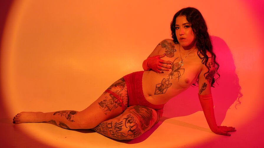 RavenMorgan Nude