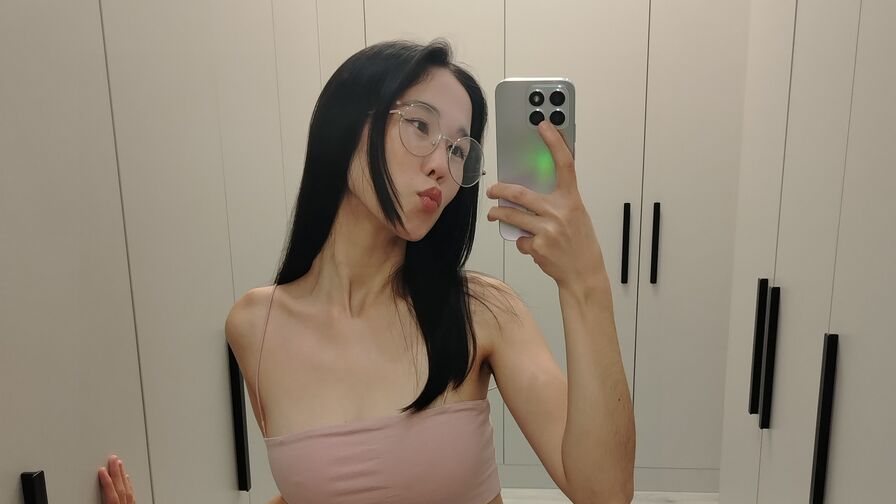 ReinaChann Nude