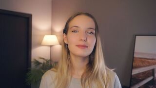 Free Nude RessieKaua
