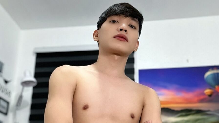 RomeoGrey Nude