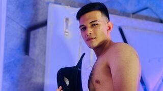 Free Nude RonaldMarin