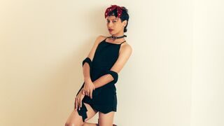 Free Nude RosyGigy