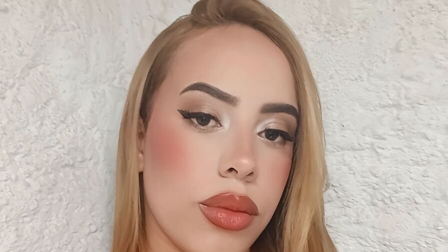 RubyGold Nude