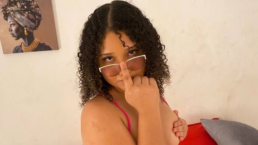 SalomeJones Nude