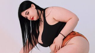 Free Nude SandraEleson