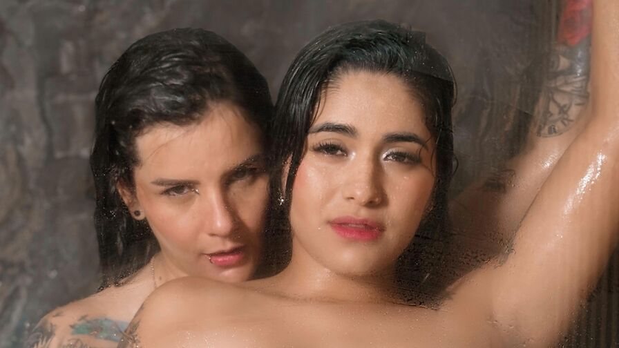 SaraAndMayra Nude