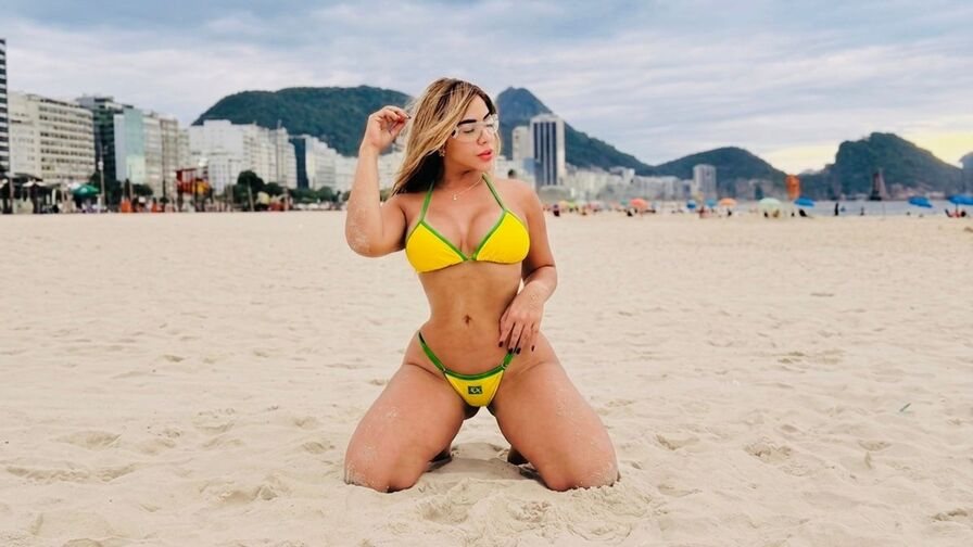 SarayYork Nude