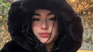 Free Nude ScarlettBlosson