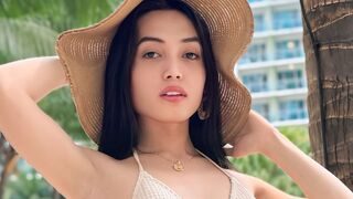 Free Nude ScarletteSanchez