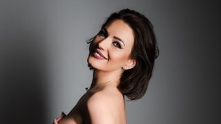 Free Nude Selena