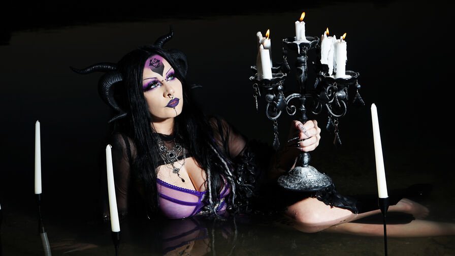 SinfulSindel Nude