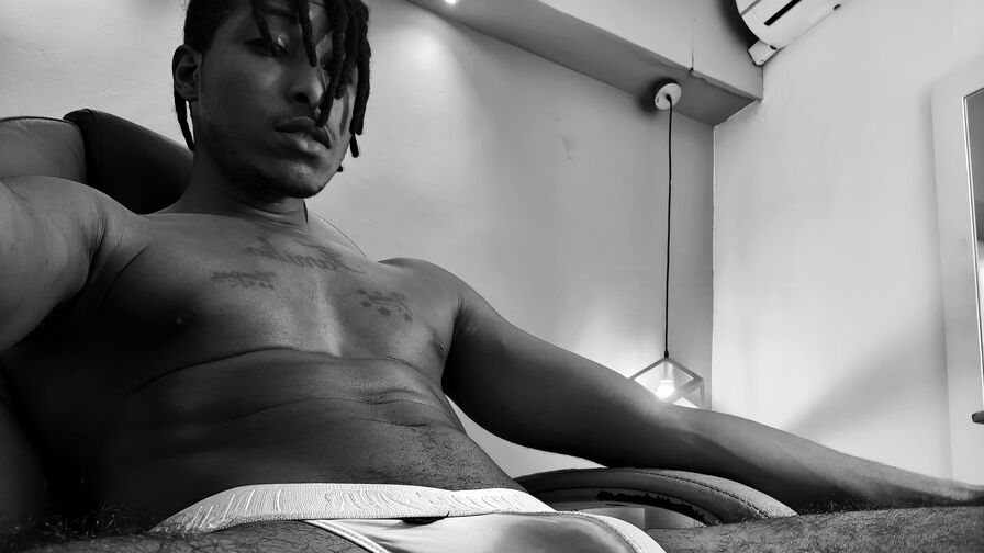 StevensEastwood Nude