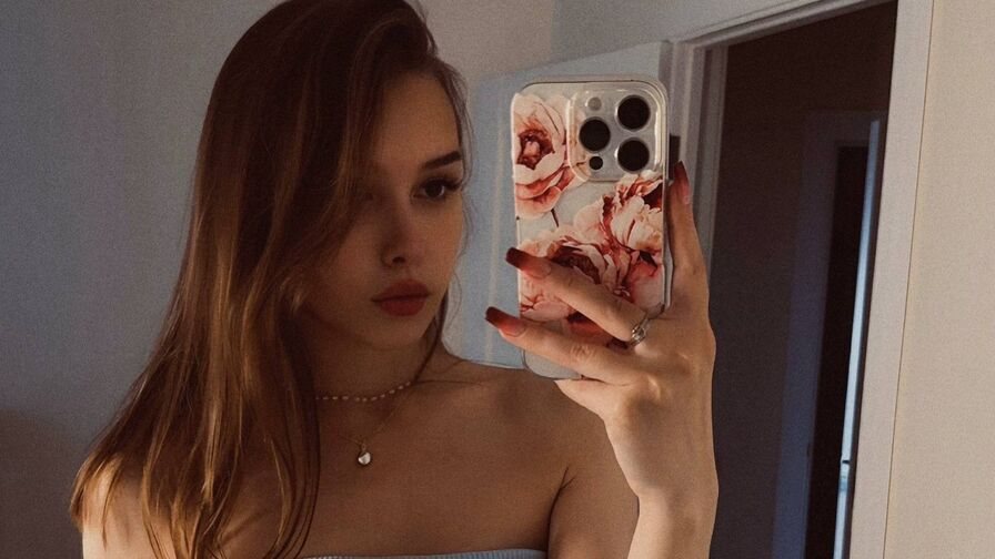 TarenLeonetti Nude