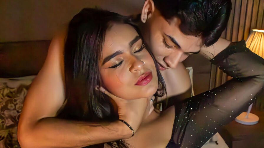 TayAndTom Nude