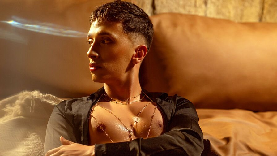 ThiagoJoness Nude