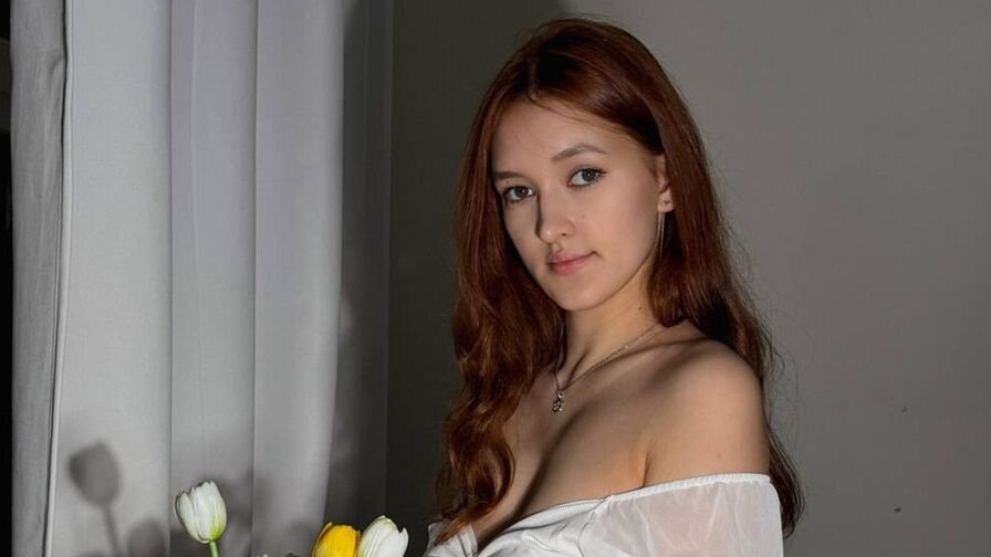 VeronaGee Nude