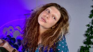 Free Nude VivieneBloom