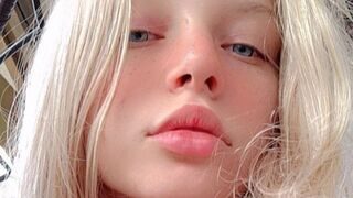 Free Nude WandaPrice