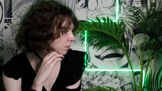 Free Nude WileyBarrington