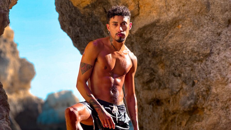 Yagu Nude