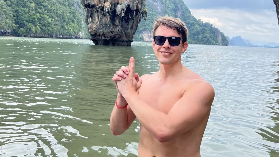 ZacWhite Nude
