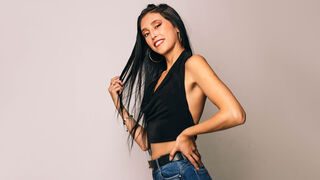 Free Nude ZoeVenturi