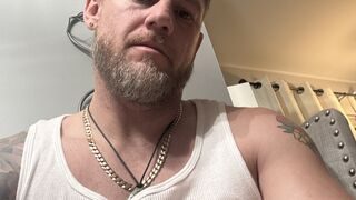 Free Nude bigboibronson
