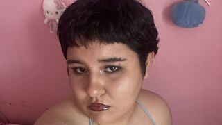 Free Nude laChunkygirl