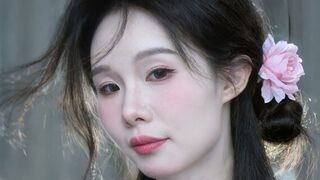 Free Nude lingzi